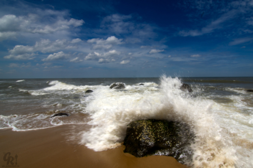 Waves , Mahabalipuram 
